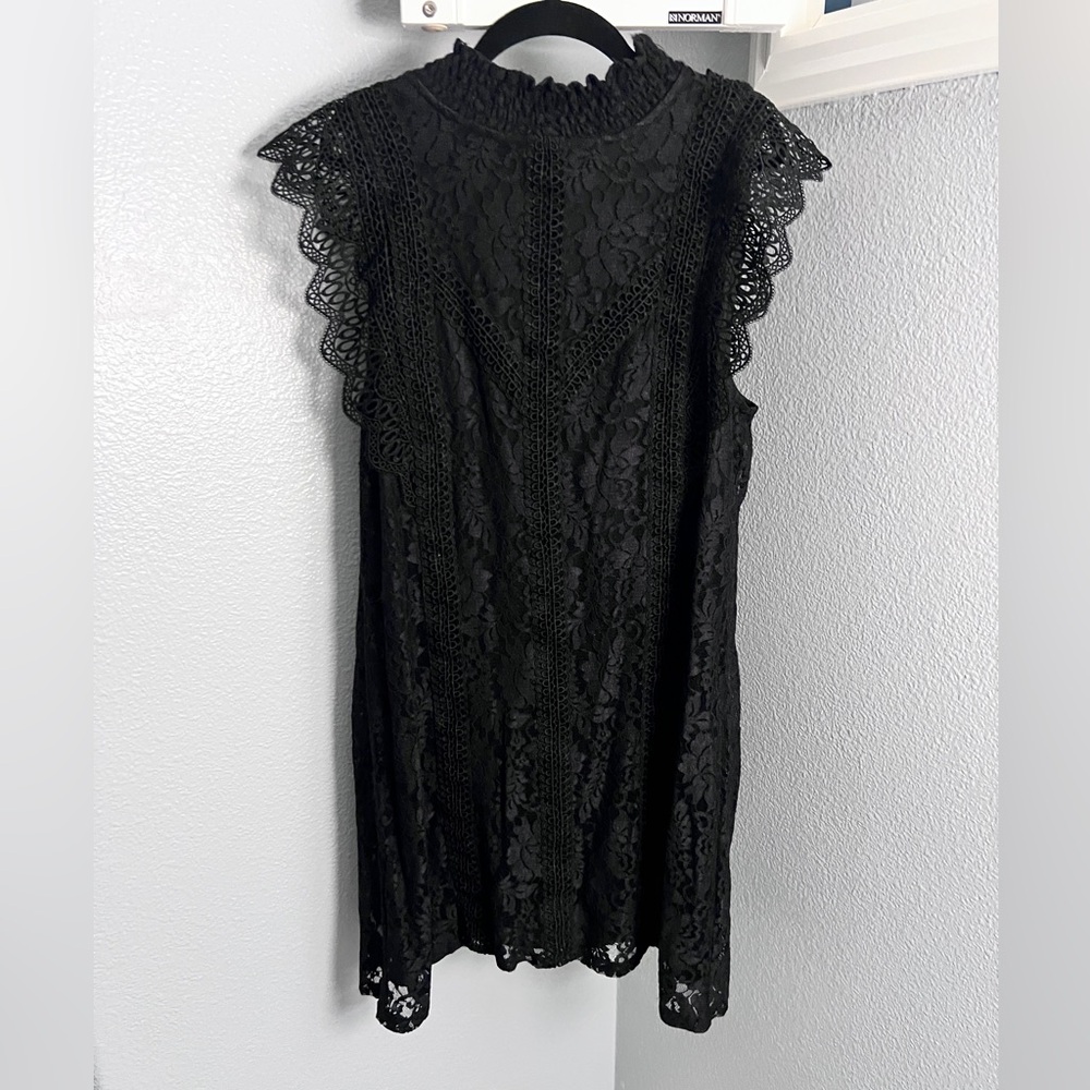 Cable & Gauge Black Lace Sleeveless Dress